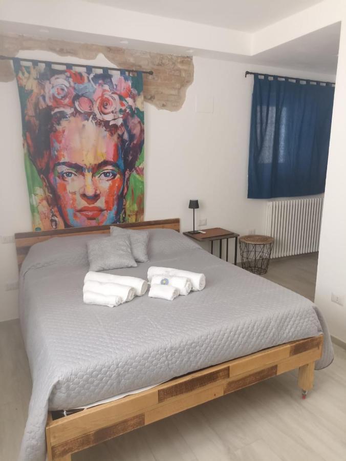 Hotel Casa Del Fiordaliso à San Benedetto del Tronto Extérieur photo